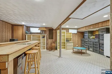 6 Knollwood Drive Livingston NJ 07039