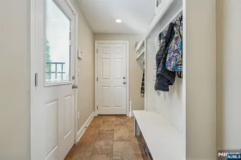 6 Knollwood Drive Livingston NJ 07039