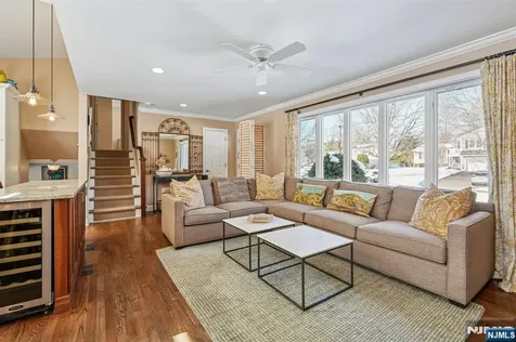 6 Knollwood Drive Livingston NJ 07039