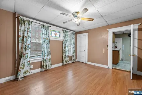 85-87 Kearney Street Paterson NJ 07522