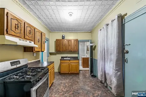 85-87 Kearney Street Paterson NJ 07522