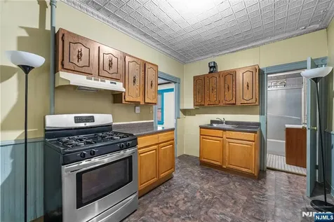 85-87 Kearney Street Paterson NJ 07522