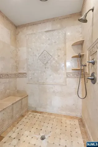 56 Lilac Lane Paramus NJ 07652