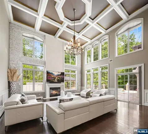 56 Lilac Lane Paramus NJ 07652