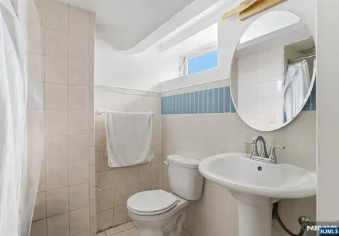 22 Schuyler Avenue Kearny NJ 07032