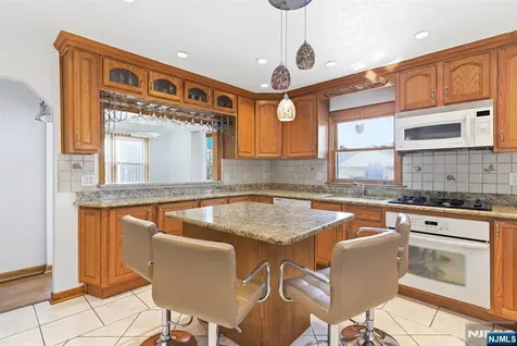 22 Schuyler Avenue Kearny NJ 07032