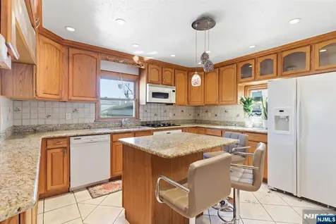 22 Schuyler Avenue Kearny NJ 07032