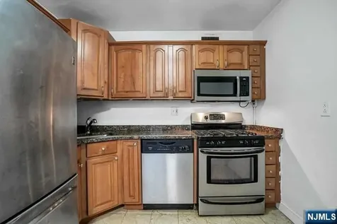 2100 Linwood Avenue Fort Lee NJ 07024