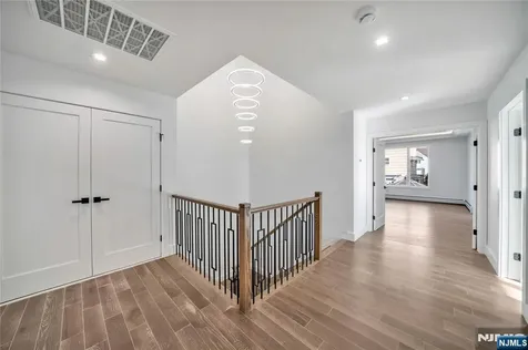 428 6th Street Palisades Park NJ 07650