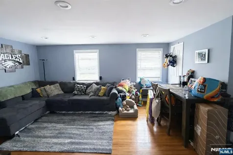 118 Darwin Avenue Rutherford NJ 07070