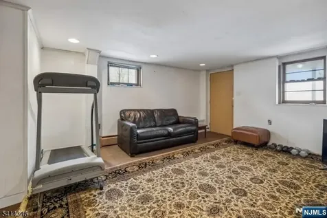 12 Dale Drive West Orange NJ 07052