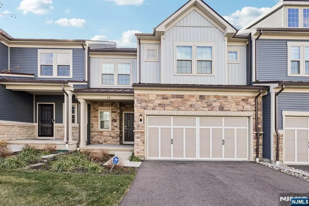 28 Dahlia Drive Warren NJ 07059