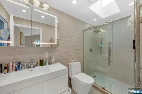 573 Kearney Avenue Cliffside Park NJ 07010
