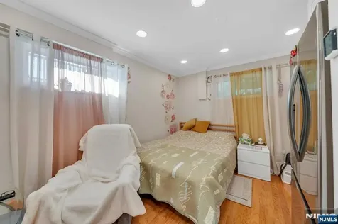 573 Kearney Avenue Cliffside Park NJ 07010