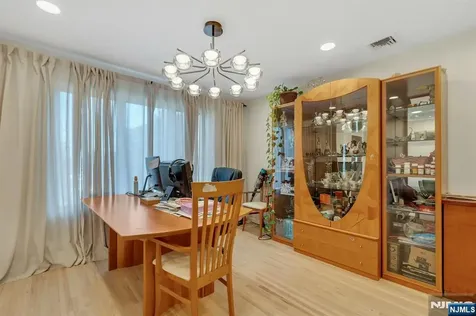 573 Kearney Avenue Cliffside Park NJ 07010