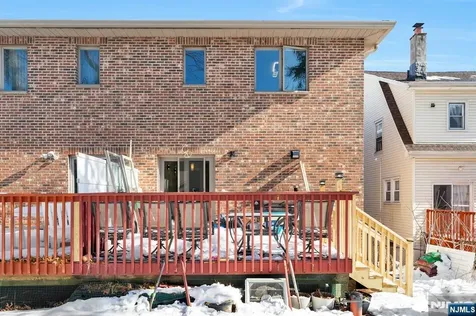 573 Kearney Avenue Cliffside Park NJ 07010