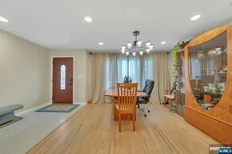 573 Kearney Avenue Cliffside Park NJ 07010
