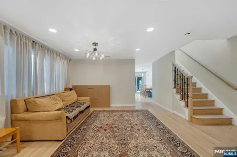573 Kearney Avenue Cliffside Park NJ 07010
