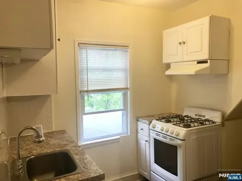 193 Hillside Avenue Glen Ridge NJ 07028