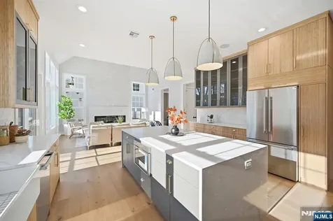 1 Breton Place Livingston NJ 07039