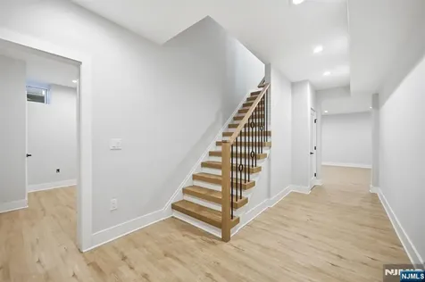 1 Breton Place Livingston NJ 07039