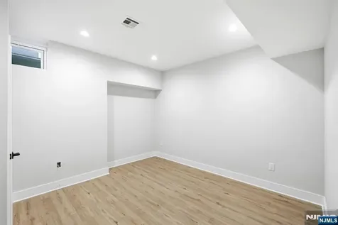 1 Breton Place Livingston NJ 07039