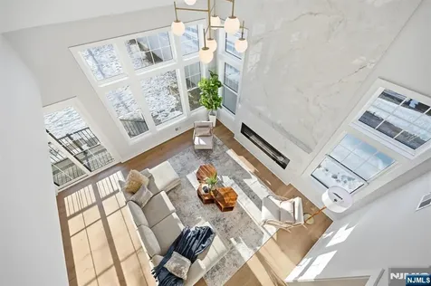 1 Breton Place Livingston NJ 07039