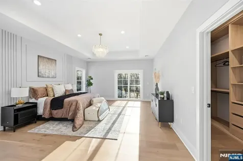 1 Breton Place Livingston NJ 07039