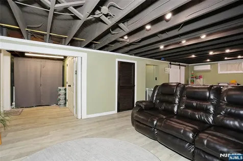 47 Franklin Avenue Hasbrouck Heights NJ 07604