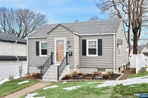 47 Franklin Avenue Hasbrouck Heights NJ 07604