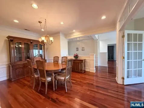 9411 Warrens Way Wanaque NJ 07465