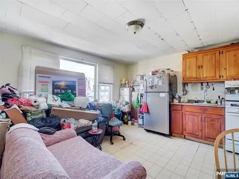 6011 Van Buren Place West New York NJ 07093