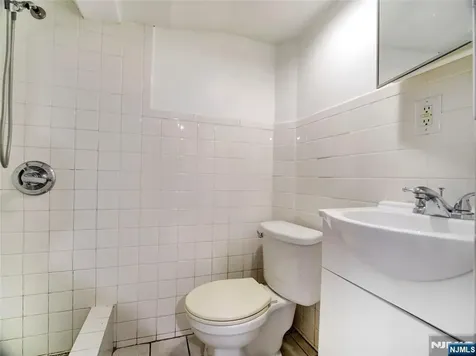 6011 Van Buren Place West New York NJ 07093