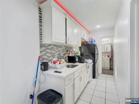 6011 Van Buren Place West New York NJ 07093