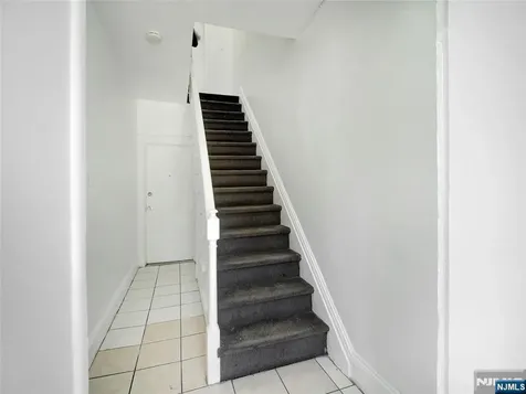 6011 Van Buren Place West New York NJ 07093