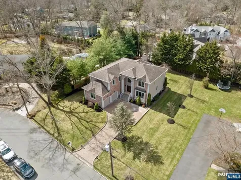 20 Bearbrook Drive Woodcliff Lake NJ 07677