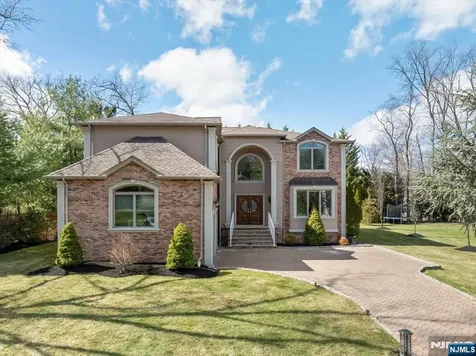 20 Bearbrook Drive Woodcliff Lake NJ 07677