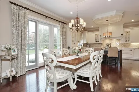 165 Cortland Drive Saddle River NJ 07458