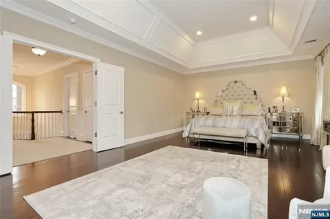 165 Cortland Drive Saddle River NJ 07458