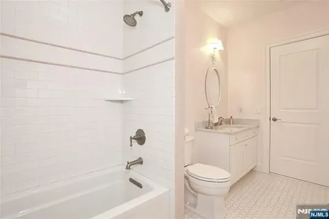 165 Cortland Drive Saddle River NJ 07458