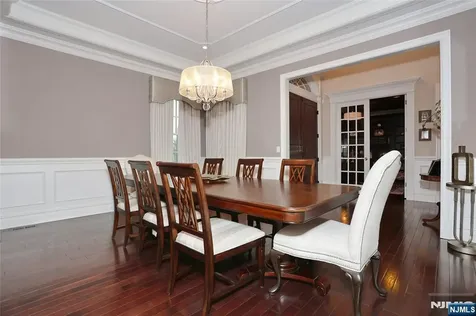 165 Cortland Drive Saddle River NJ 07458