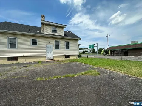 588 Us Highway 46 Fairfield NJ 07004