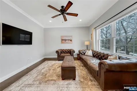 51 Terrace Street Park Ridge NJ 07656