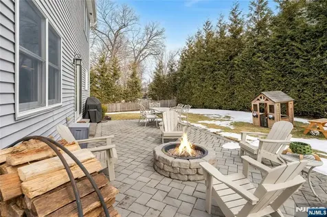 51 Terrace Street Park Ridge NJ 07656