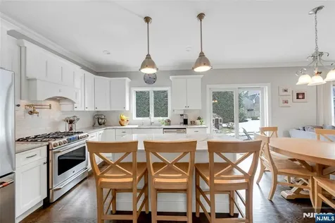51 Terrace Street Park Ridge NJ 07656