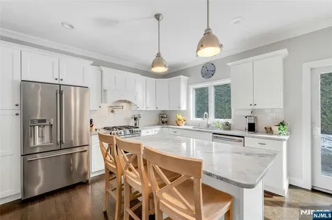 51 Terrace Street Park Ridge NJ 07656