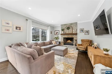 51 Terrace Street Park Ridge NJ 07656