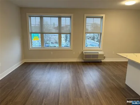 1685 Bergen Boulevard Fort Lee NJ 07024