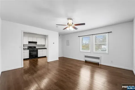 335 Paterson Avenue East Rutherford NJ 07073