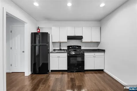 335 Paterson Avenue East Rutherford NJ 07073